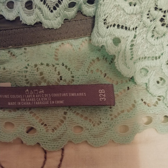 Aerie Push-Up Bra - Picture 2 of 2